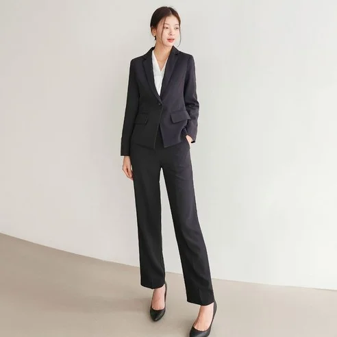 Read more about the article 최고의 가성비 정장 및 유니폼 추천 – 찐후기 포함