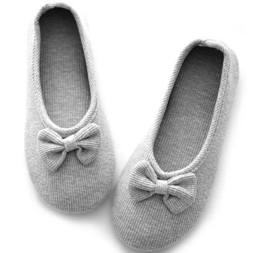 Read more about the article 편안함의 정수! 쿠션 코튼 리본 고무바닥 덧신 추천 리뷰!