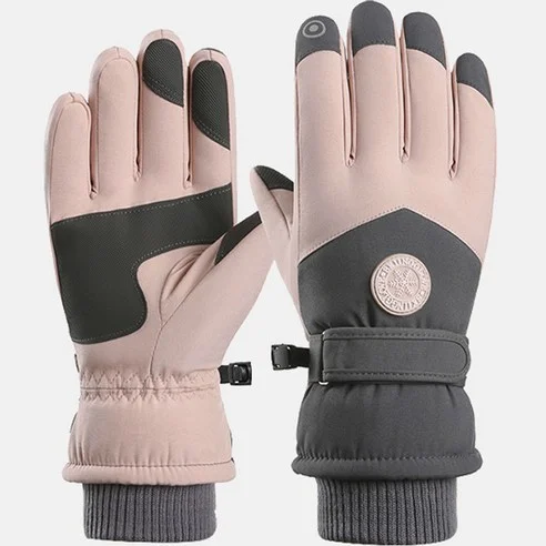 Read more about the article 진짜 대박난 방한 장갑 추천! 후기 포함 스키장갑 완벽 가이드